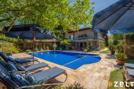 Casa com 4 Quartos para alugar, 583m² no Ponta Aguda, Blumenau