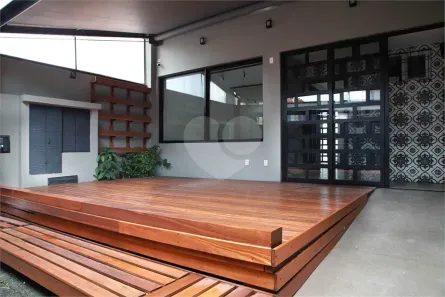 com 3 Quartos à venda, 200m² no Jardim das Bandeiras, São Paulo