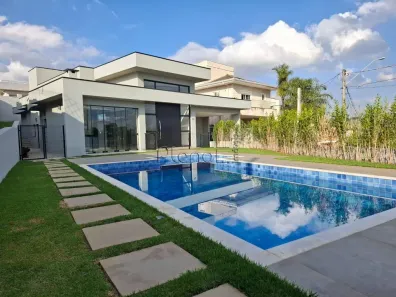 Casa de Condomínio com 4 Quartos à venda, 340m² no Swiss Park, Campinas