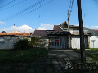 Casa com 3 Quartos para alugar, 110m² no Xaxim, Curitiba