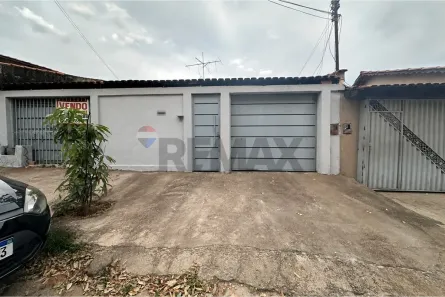 Casa com 4 Quartos à venda, 165m² no Conjunto Palmares, Goiânia
