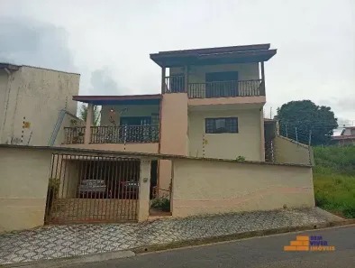 Casa com 3 Quartos à venda, 387m² no Campos Elíseos, Taubaté