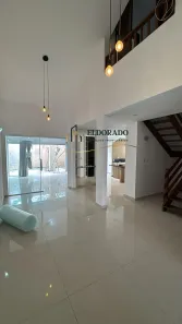 Sobrado com 3 Quartos para alugar, 130m² no Despraiado, Cuiabá