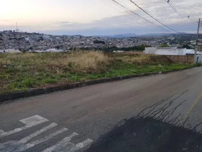 Lote/Terreno à venda, 414m² no Jardim Cores de Minas, Pará de Minas