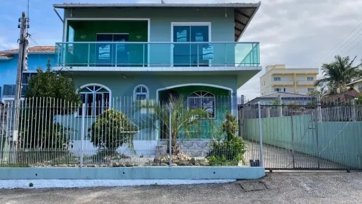 Casa com 2 Quartos à venda, 120m² no Jardim Janaína, Biguaçu