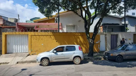 Casa com 3 Quartos à venda, 360m² no Riacho das Pedras, Contagem
