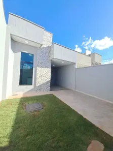 Casa com 3 Quartos à venda, 107m² no Residencial Orlando Morais, Goiânia