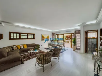 Sobrado com 4 Quartos à venda, 337m² no Independência, São Bernardo do Campo