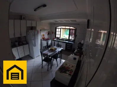 Sobrado com 4 Quartos à venda, 230m² no Jardim Campo Verde, Mauá