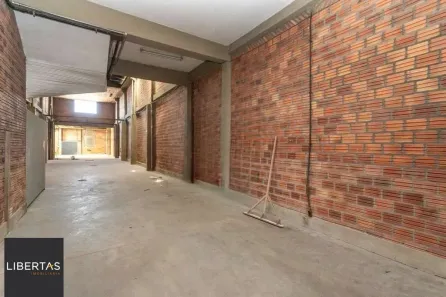 Galpão/Depósito/Armazém à venda, 461m² no Navegantes, Porto Alegre
