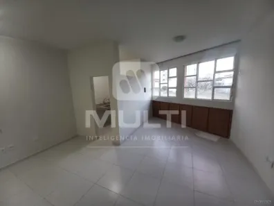 Sala Comercial com 1 Quarto para alugar, 40m² no Daniel Fonseca, Uberlândia