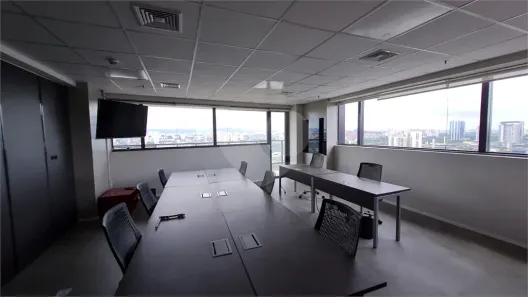 Sala Comercial para alugar, 69m² no Várzea da Barra Funda, São Paulo