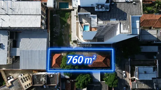 à venda, 760m² no Centro, Três Rios
