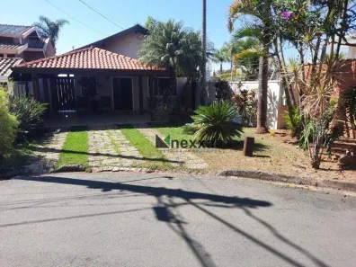 Casa de Condomínio com 3 Quartos para alugar, 203m² no Chácaras Silvania, Valinhos