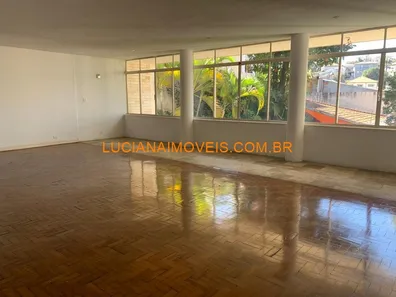 Sobrado com 4 Quartos à venda, 300m² no Pacaembu, São Paulo