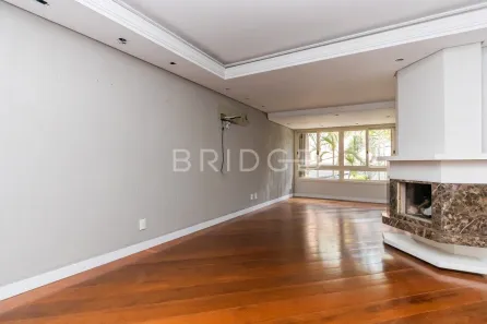Apartamento com 3 Quartos para alugar, 118m² no Petrópolis, Porto Alegre