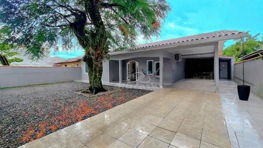Casa com 3 Quartos à venda, 188m² no Cohapar, Guaratuba