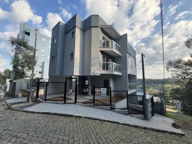 Casa com 2 Quartos à venda, 102m² no Santa Lúcia, Caxias do Sul