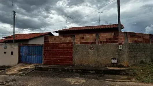 Casa com 2 Quartos à venda, 219m² no Jardim América II, Águas Lindas de Goiás