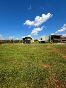 Lote/Terreno à venda, 268m² no Jardins Capri, Senador Canedo