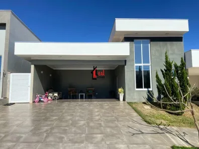 Casa de Condomínio com 3 Quartos à venda, 165m² no Residencial Valência, Álvares Machado