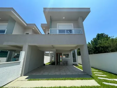 Sobrado com 3 Quartos à venda, 150m² no São João do Rio Vermelho, Florianópolis