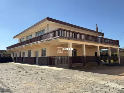 Casa com 6 Quartos à venda, 400m² no Jardim Elizabete, Contenda