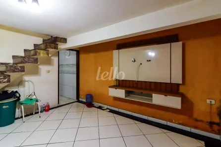 Casa com 2 Quartos para alugar, 90m² no Jardim Leonor Mendes de Barros, São Paulo