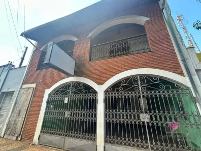 Casa com 2 Quartos à venda, 240m² no Centro, Leme