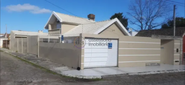 Casa com 3 Quartos à venda, 171m² no Três Vendas, Pelotas