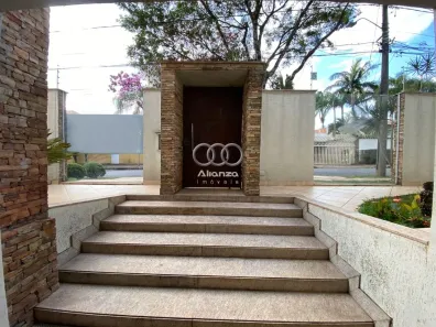 Casa com 5 Quartos à venda, 500m² no Belvedere, Belo Horizonte