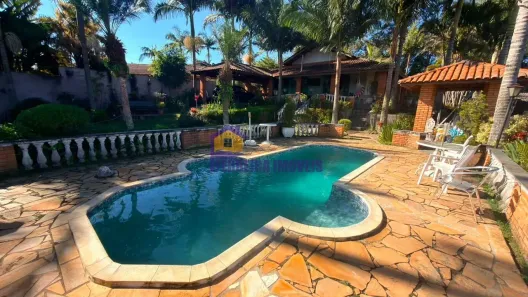 Casa de Condomínio com 4 Quartos à venda, 1000m² no Curral, Ibiúna