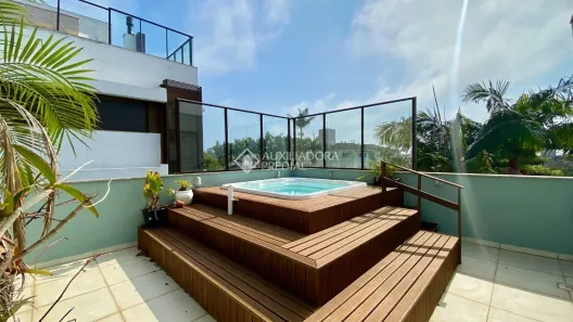 Cobertura com 2 Quartos à venda, 174m² no Canasvieiras, Florianópolis