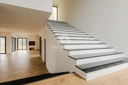 Casa de Condomínio com 3 Quartos à venda, 288m² no Colônia Dona Luíza, Ponta Grossa