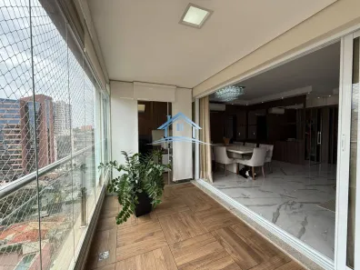 Apartamento com 3 Quartos à venda, 247m² no Cambuí, Campinas