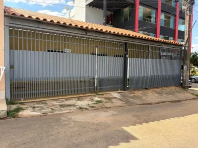 Casa com 3 Quartos à venda, 165m² no Taguatinga Norte, Brasília