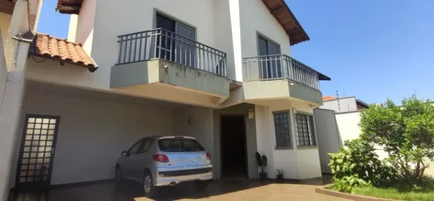 Sobrado com 3 Quartos à venda, 198m² no Jardim Oriente, Londrina