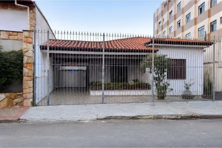 Casa com 3 Quartos à venda, 445m² no Paineiras, Juiz de Fora