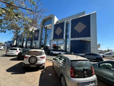 Sala Comercial para alugar, 32m² no Zona Industrial, Brasília
