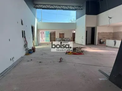 Prédio Comercial para alugar, 300m² no Vila Aviação, Bauru