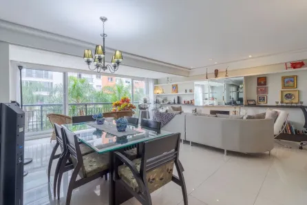 Apartamento com 3 Quartos à venda, 163m² no Jardim Europa, Porto Alegre