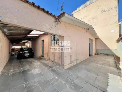 Casa com 3 Quartos à venda, 158m² no Glória, Contagem