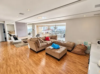 Apartamento com 3 Quartos para alugar, 210m² no Vila Prudente, São Paulo