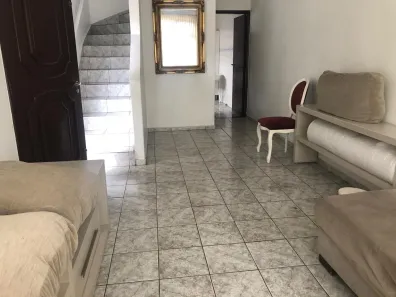 Sobrado com 2 Quartos para alugar, 90m² no Parque Maria Helena, São Paulo