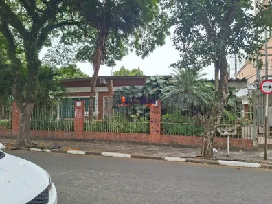 Imóvel Comercial com 3 Quartos para venda ou aluguel, 300m² no Centro, Suzano