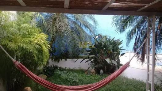 Sobrado com 4 Quartos à venda, 311m² no Centro, Taubaté