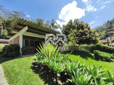 Casa de Condomínio com 4 Quartos à venda, 244m² no Posse, Teresópolis