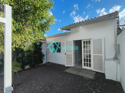 Casa com 2 Quartos para alugar, 54m² no São Jorge, Novo Hamburgo