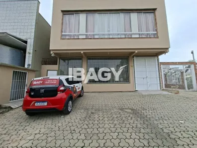 Ponto Comercial para alugar, 182m² no Aririú, Palhoça