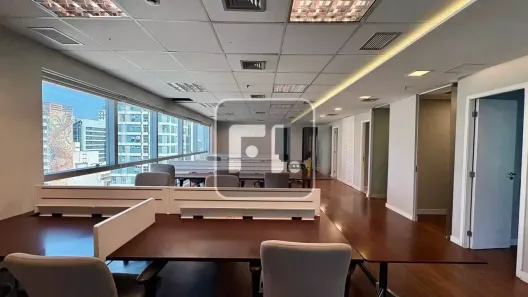 Sala Comercial à venda, 200m² no Consolação, São Paulo